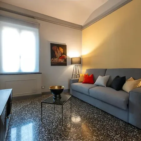 아파트 La Mirandola - Centralissimo Luxury Loft *